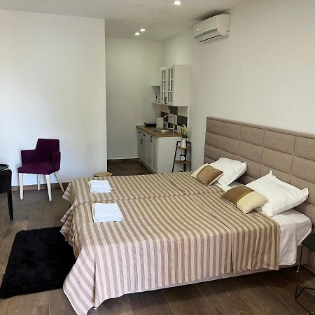 Studio Apartment Vukcevic 2 Podgorica Ngoại thất bức ảnh