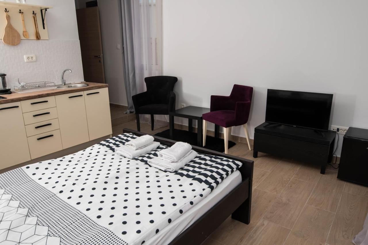 Studio Apartment Vukcevic 2 Podgorica Ngoại thất bức ảnh